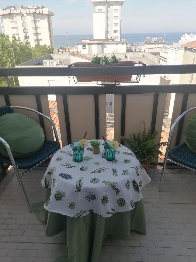 Hotel Miramare Et De La Ville Rimini Kültér fotó