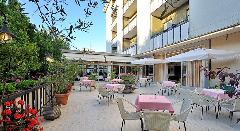 Hotel Miramare Et De La Ville Rimini Kültér fotó